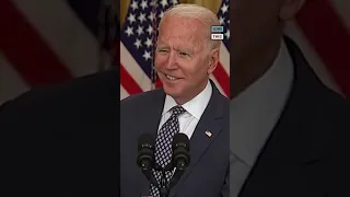 Joe Biden Interrupts Press Conference to Look at a Bird - #SomeThis #Shorts