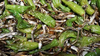 How to make stir-fried anchovy with red pepper, I eat it every day as a side dish.