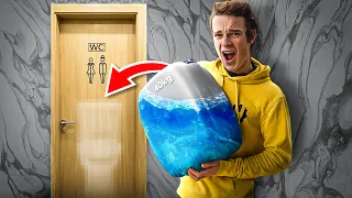 Je coule 40KG de résine sur le sol de mes WC 🚽