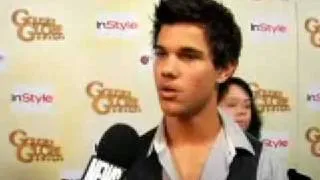 Taylor Lautner is Jacob Black in New Moon