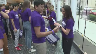 Medical students gather at Northwestern for 'match day' celebration