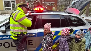 KMŠ- Návštěva policie,  A police visit