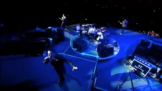 U2 360 - I Still Haven't Found What I'm Looking For live at the Rose Bowl (HD)