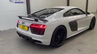 Audi R8 Suzuka Grey