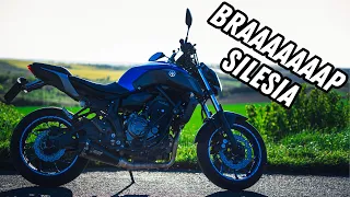 300 motorek a STUNT SHOW! | Yamaha MT07 | 4K | RAW | CZECH MOTOVLOG | BASED_RIDER