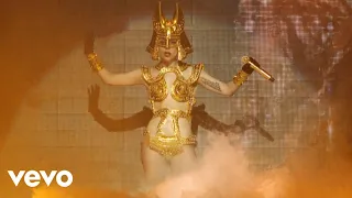 Lady Gaga - FASHION/ live The Monster Ball Tour 1.0 - (Legendado)