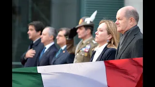 Military honours for Italy's Prime Minister Meloni