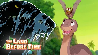 The Underwater Sharptooth! | Halloween Special 🎃 | The Land Before Time