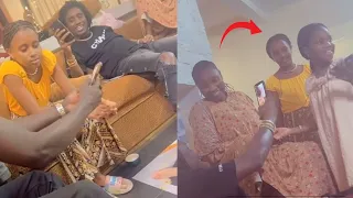 À mourir de rire! Wally Seck taquine ses enfants Ndella & Momy Seck “Xalé yi da…..