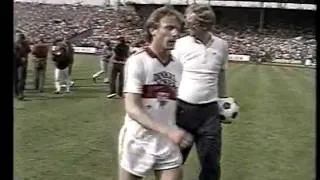 VfB Stuttgart - Hamburger SV Bundesliga 1983/84