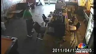 Bags of rocks used in coffee shop robbery