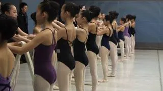 Paris ballet dancers teach young tsunami victims