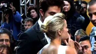 Robert Pattinson & Reese Witherspoon arrive at the Water For Elephants Premiere