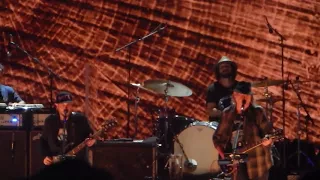 Neil Young & Promise of the Real "Cinnamon Girl" at Farm Aid 2017