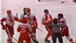 1987 World Juniors Canada Russia Fight