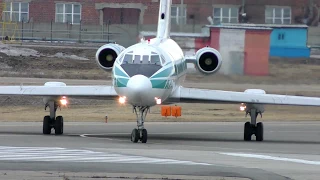 Tupolev Tu-134B-3 RA-65693 ALROSA aero