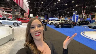 LIVE Walk-Through of the Empty 2023 Chicago Auto Show! See the Displays and Reveals!