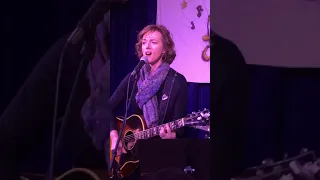 Laura Cantrell: "Going, Going, Gone"