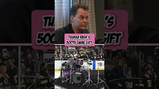 Metallica gifted Tuukka Rask a custom drum set for his 500th game played 🥁