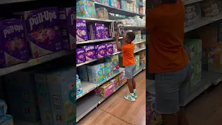 REAL LIFE WITH PEACH 🍑 SHOP WITH PEACH 🍑 AT WALMART FOR DAYCARE ESSENTIALS FOR MY 2 MONTH OLD