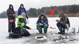 ДЕД ПУСТИЛ на ЛУНКУ и ПОНЕСЛАСЬ!!! ГОРА РЫБЫ на УМНЫЙ ПОПЛАВОК ЗИМОЙ