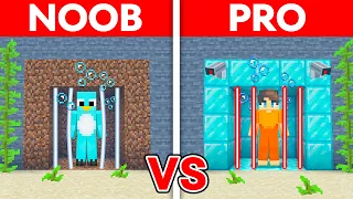 NOOB vs PRO: UNDERWATER PRISON Build Challenge in Minecraft