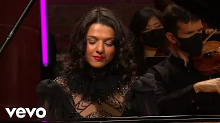 Khatia Buniatishvili - Tchaikovsky: Piano Concerto No. 1, Mov. 1