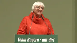 Claudia Roth beim Landesparteitag 2022