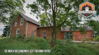 Large abandoned Victorian farmhouse with all kinds of belongings left behind. Explore #85