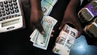 Nigeria central bank defies rate cut calls, keeps at 14%