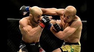 UFC Fighters reacts to Marlon Moraes defeating José Aldo via split decision at UFC 245.