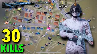 WOW 😱 30 KILLS SOLO VS SQUAD 🔥 PUBG MOBILE |IPADMINI5 +4FINGERS FULL GYROSCOPE