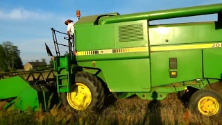 Żniwa 2018- John Deere 1055 (Damian za kierownicą)