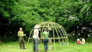 Living Willow Dome Construction