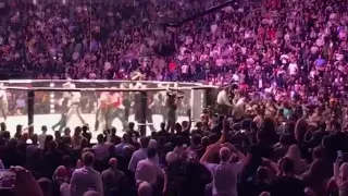 Самые яркие кадры драки после боя Хабиба с Конором  AFTERMATH of Conor McGregor vs Khabib UFC