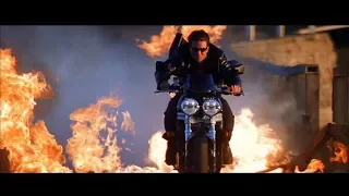 Mission Impossible 2 - Chase Scene - Tom Cruise | мотоциклы Triumph