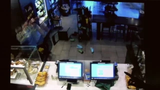 Customer Takes Down Armed Robber at A Fresno Starbucks