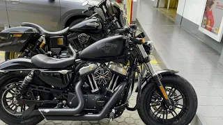 Harley Davidson Sportster 48 (Vance & Hines Exhaust)