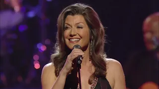 Amy Grant: "Better Than A Hallelujah" (41st Dove Awards)