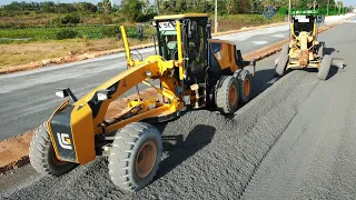 Incredible Liugong Grader Spreading Gravel Build Components Of The Roads | Grader Techniques Action