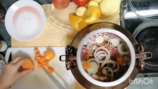 Это оочень вкусно!!! Все очень просто готовится, В афганском казане свиные ребра с картошечкой.