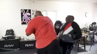 Mike Tyson Can Still Land The Ko