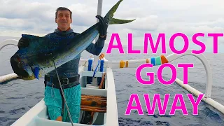 spearfishing 20 lbs(ish) mahi mahi in Bali Indonesia