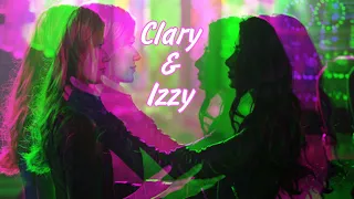 Clary and Izzy {Cake by the ocean} Shadowhunters