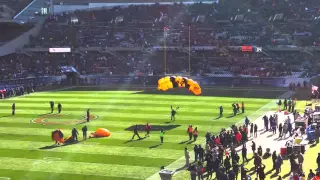 U.S. Army Golden Knights jump into Soldier Field