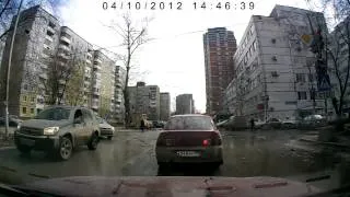 ДТП 10-04-2012 ул Седова 22.avi