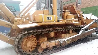 Бульдозер ДЭТ-320