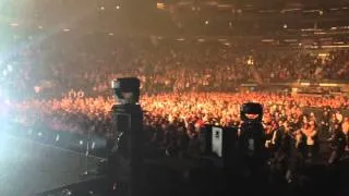 Stromae s'amuse avec le public du Madison Square Garden