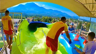 Boomerango Water Slide at Queen's Park Resort