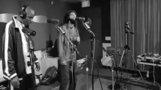 Thievery Corporation feat. Ras Puma & Sleepy Wonder - Amerimacka (live @ KCRW FM)